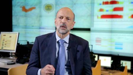 عاجل : الرزاز: نُصر على عدم الوصول لمرحلة فرض حظر التجول الشامل والحد من ارتفاع الاصابات