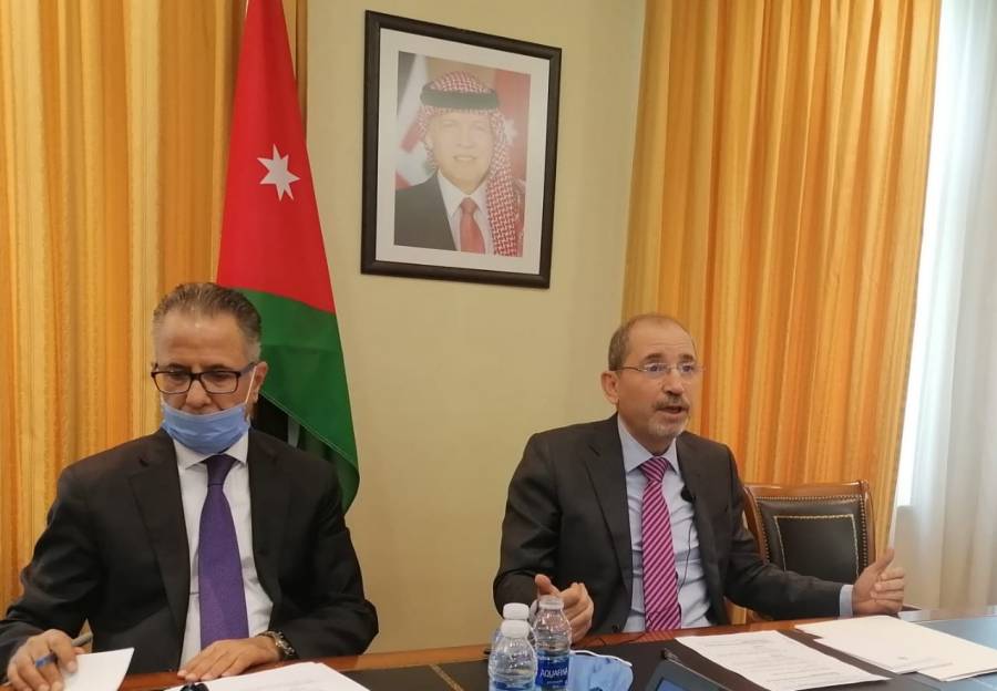 وزير الخارجية و وزير خارجية السويد يبحثان حول سبل تعزيز تلبية احتياجات وكالة الغوث (الأونروا)