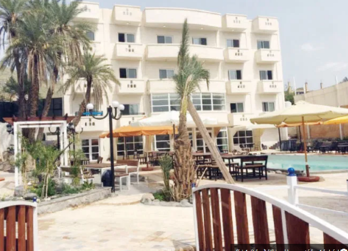 إغلاق 50 مسبحا واستراحة شعبية في الحمّة يلقي بـ350 عاملا إلى صفوف البطالة