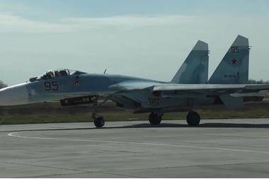 مقاتلة روسية تعترض قاذفة استراتيجية أمريكية