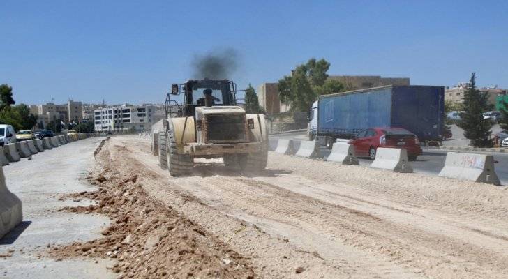 انقطاع خدمات الانترنت عن مناطق بطبربور بسبب الباص السريع