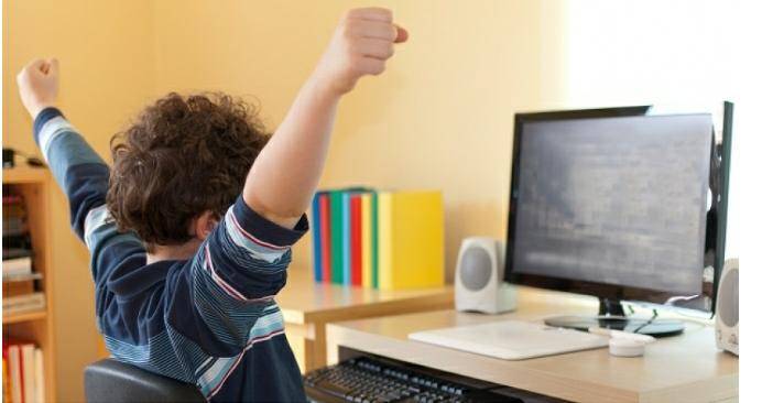 تحول مدرسة خاصة للتعلم عن بعد