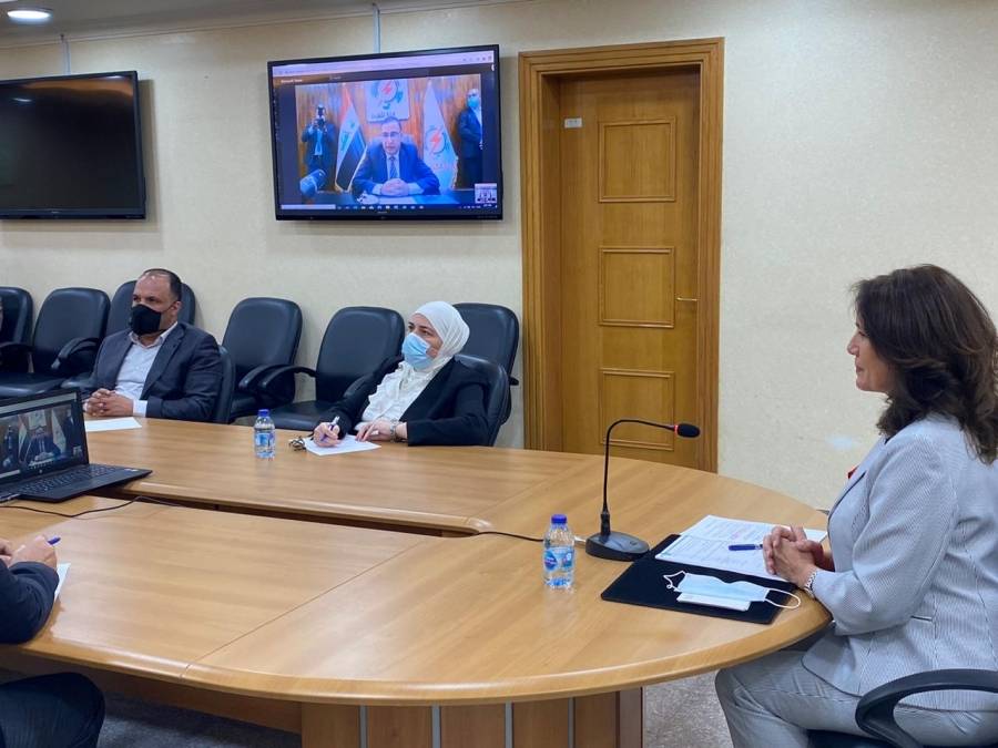 الأردن والعراق يوقعان عقد ربط شبكة الكهرباء بين البلدين