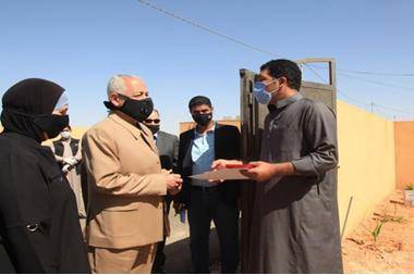 الديوان الملكي يسلم 55 مسكناً لأسر عفيفة