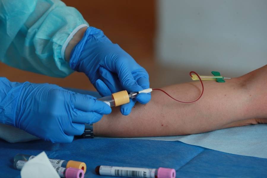 الصحة تعتزم اعتماد 100 محطة ثابتة فحص في المناطق الأكثر اكتظاظا