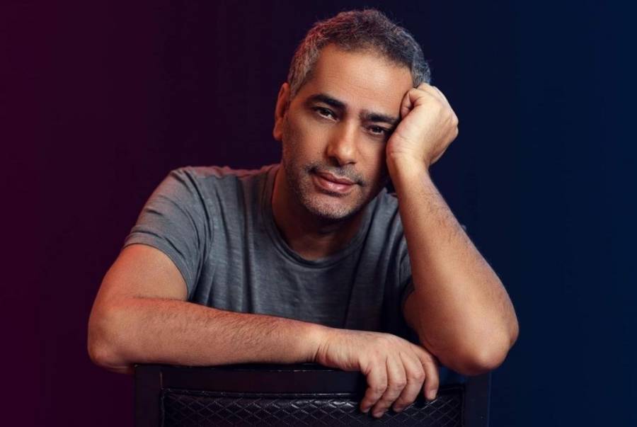 فضل شاكر يتبرع 100 ألف دولار للمتضررين من إنفجار مرفأ بيروت