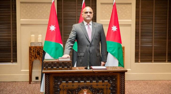 إرادة ملكية بالموافقة تشكيل حكومة بشر الخصاونة