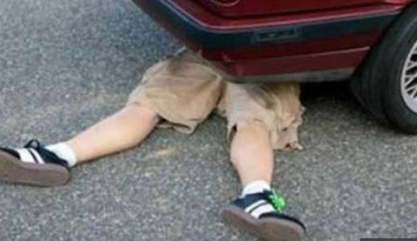 وفاة طفل دهساً بالخطأ من قبل شقيقه في إربد