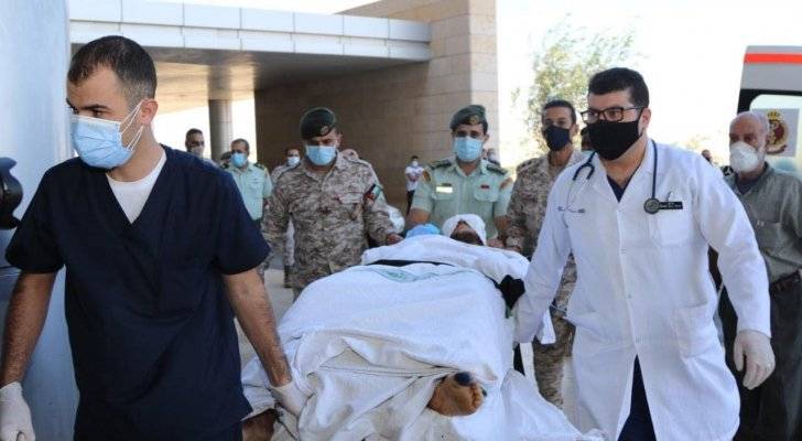 عاجل : إجراء عملية جراحية في العيون للفتى صالح ضحية جريمة الزرقاء البشعة