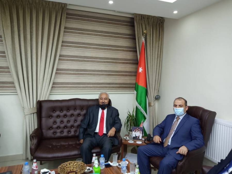 داودية يزور المركز الوطني للبحوث الزراعية