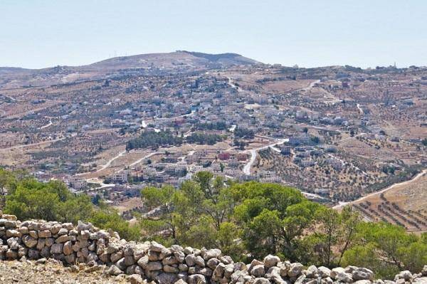 تمديد عزل بلدة مرصع إلى صباح الأربعاء