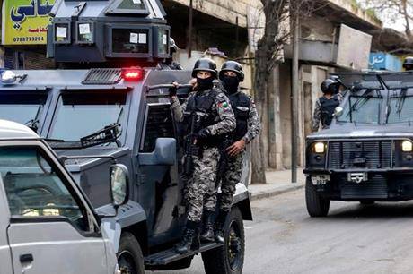 لجنة الأوبئة توصي بعدم فرض حظر تجول نهاية الأسبوع