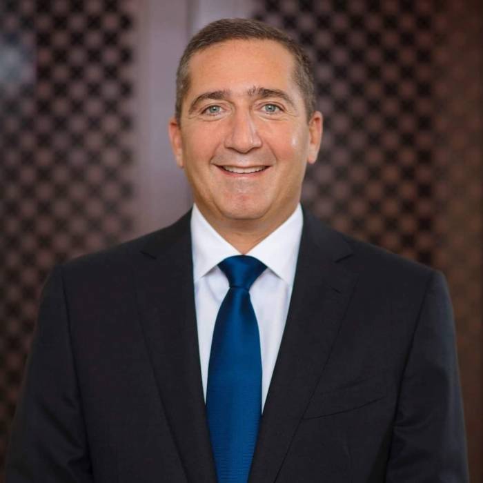 الرفاعي يكتب على مشارف مرحلة جديدة