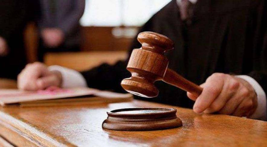 احالة اثنين من القضاة على التقاعد وتنزيل درجتي قاضيين وتنبيه وانذار لاثنين واستقالة الآخر