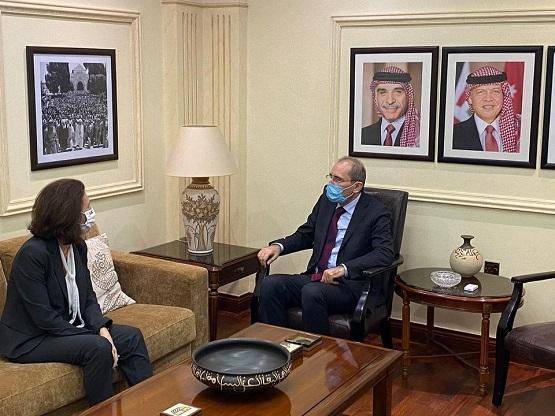 الأردن يبلغ سفيرة فرنسا لديه باستيائه الشديد