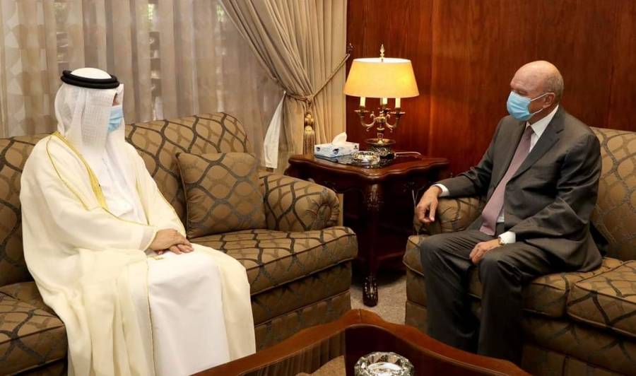 الفايز يلتقي السفير الإماراتي لدّى المملكة