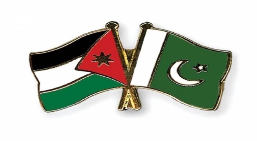المؤرخ العرموطي يعزي السفارة والقيادة والشعب الباكستاني باستشهاد الإطفال الباكستانيين بعد عمل ارهابي في مدينة بيشاور