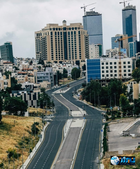دخول حظر التجول الشامل في جميع محافظات المملكة  حيز التنفيذ في تمام الساعة الـ10 من مساء الخميس.