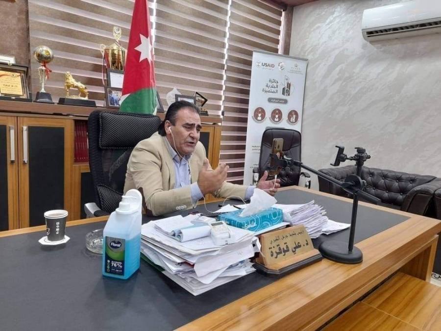 مواطنون يعربون عن شكرهم وتقديرهم لرئيس بلدية جرش