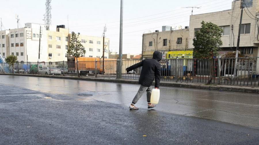 توقع تثبيت أسعار المشتقات النفطية الشهر المقبل