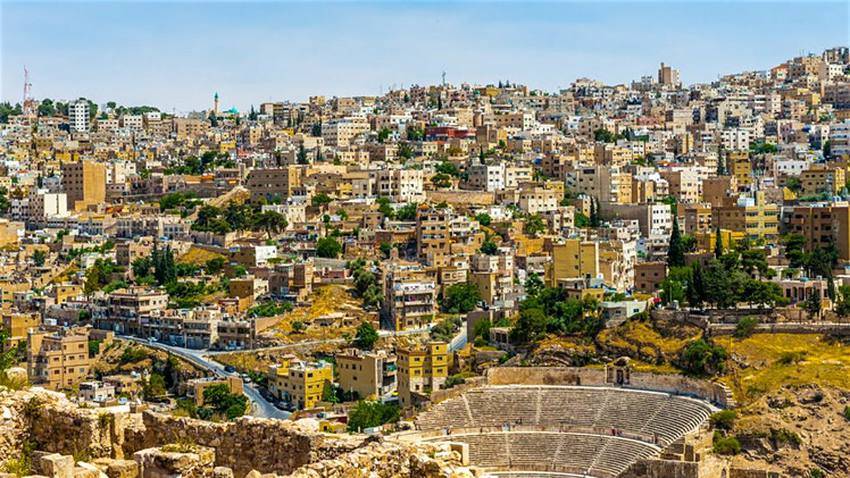 أجواء خريفية مائلة للبرودة