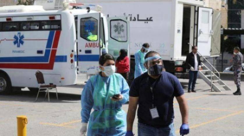 عضو لجنة الأوبئة: هناك طريقتان للخلاص من فيروس كورونا وعودة الحياة