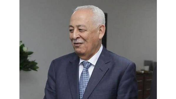 العيسوي ينقل تعازي الملك بوفاة والدة رئيس هيئة الاستثمار خالد الوزني 