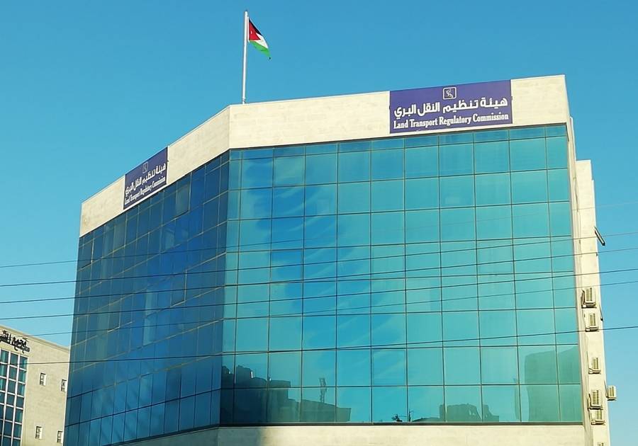 “هيئة النقل” تعلق دوامها بسبب كورونا