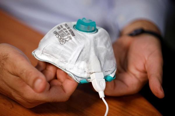 مخالفة 3 أشخاص لعدم ارتداء الكمامة في الزرقاء .... تفاصيل