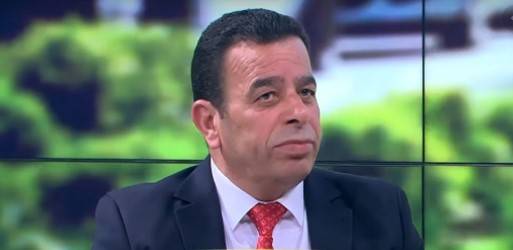 أمين عام وزارة المياه والري  يحيل  نفسه إلى التقاعد.