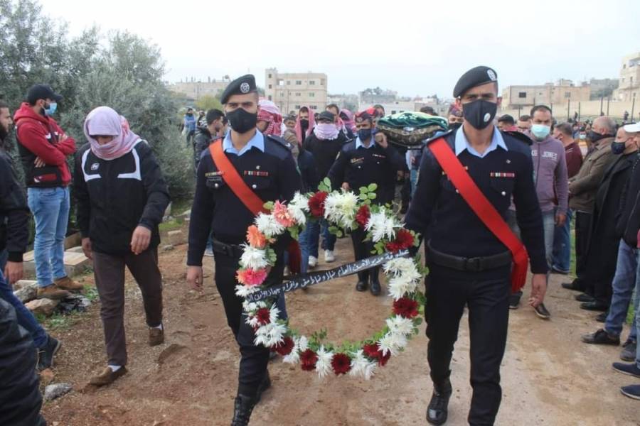 الامن يشييع جثمان الملازم  احمد محمد العمارين 