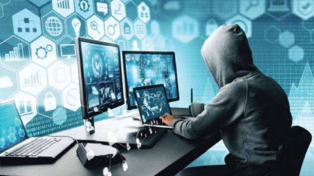 الجرائم الإلكترونية تخصص رقما لاستفسارات المواطنين