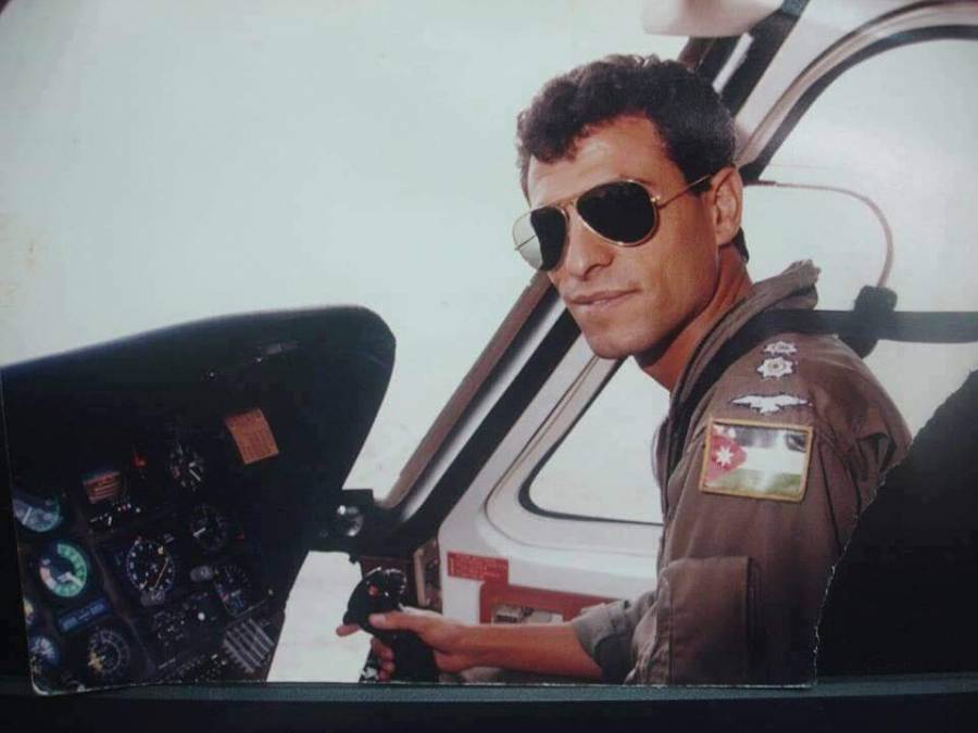 رثاء متأخر للشهيد النقيب الطيار تيسير الزيود