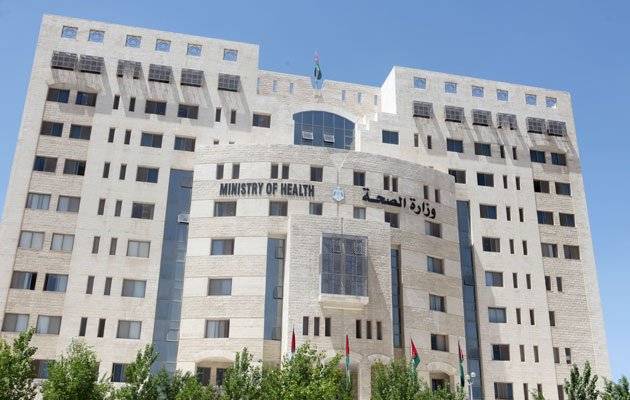 مستشفياتنا بحاجة لمركبات إسعاف والصحة تحجزها – وثيقة