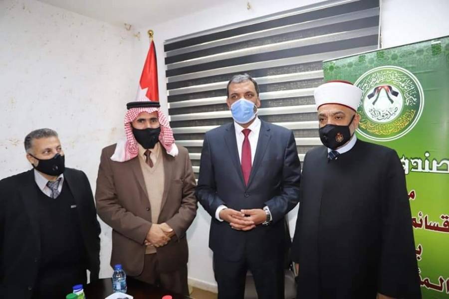 الخلايلة يلتقي عددًا من المسؤولين في قضاء  الظليل