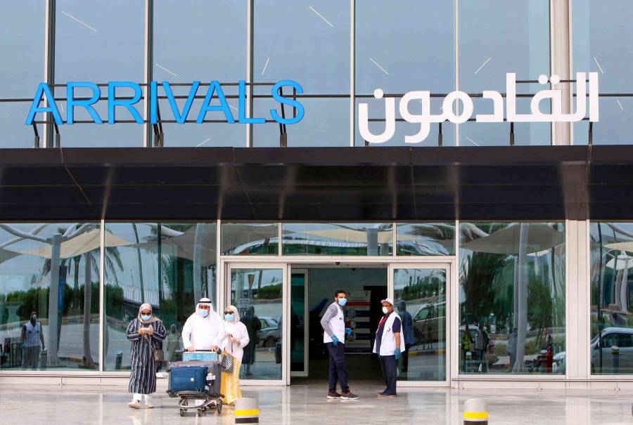 الكويت تحظر الرحلات القادمة من بريطانيا