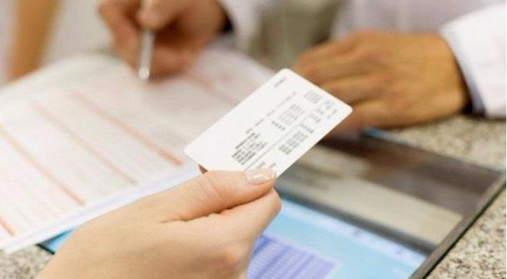 توصية بإعادة هيكلة برامج التأمين الصحي الحكومي