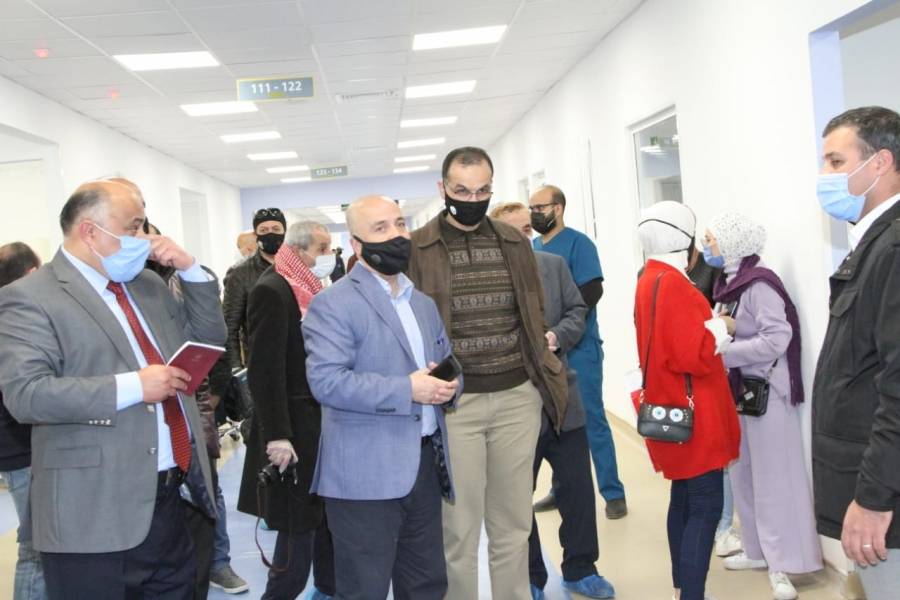 وزارة الصحة تنظم جولة صحفية الى مستشفى عمان الميداني