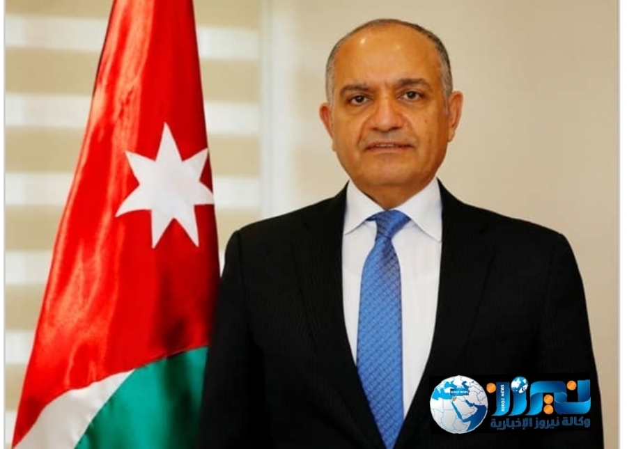 وزير الإعلام السابق والسفير أمجد العضايلة يرثي والدته: بكلمات حزينة ومؤثرة...