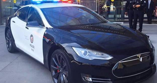 شرطة نيويورك تضم لأ سطولها لأول مره تسلا Y
