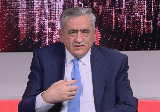 السردي يكتب: حكومة فيها نذير تستحق الثقة والتقدير