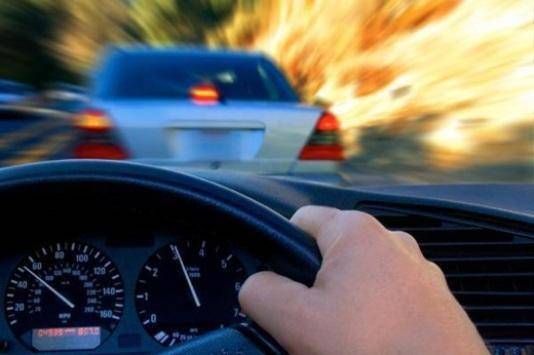 ضبط تجمع لممارسة القيادة المتهورة بالعقبة