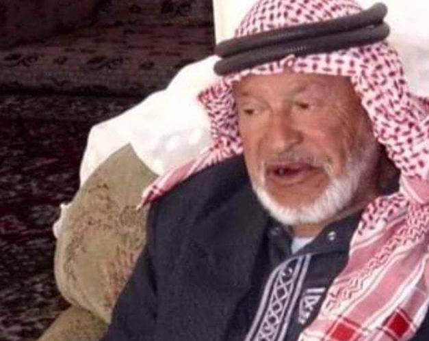 الهباهبه تفقد احد رجالها الحاج علي مطلق