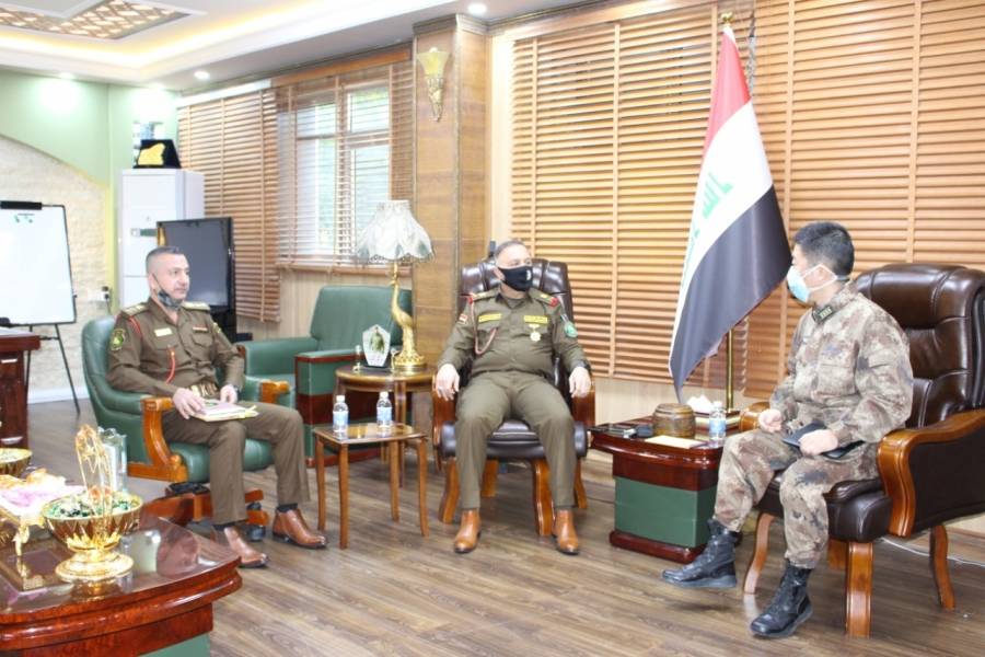 اللواء الركن المعمري يستقبل الملحق العسكري الصيني في العراق
