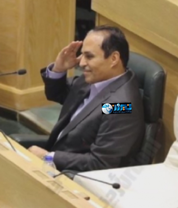 محمد الفايز  يعلن حجب ثقته عن الخصاونه