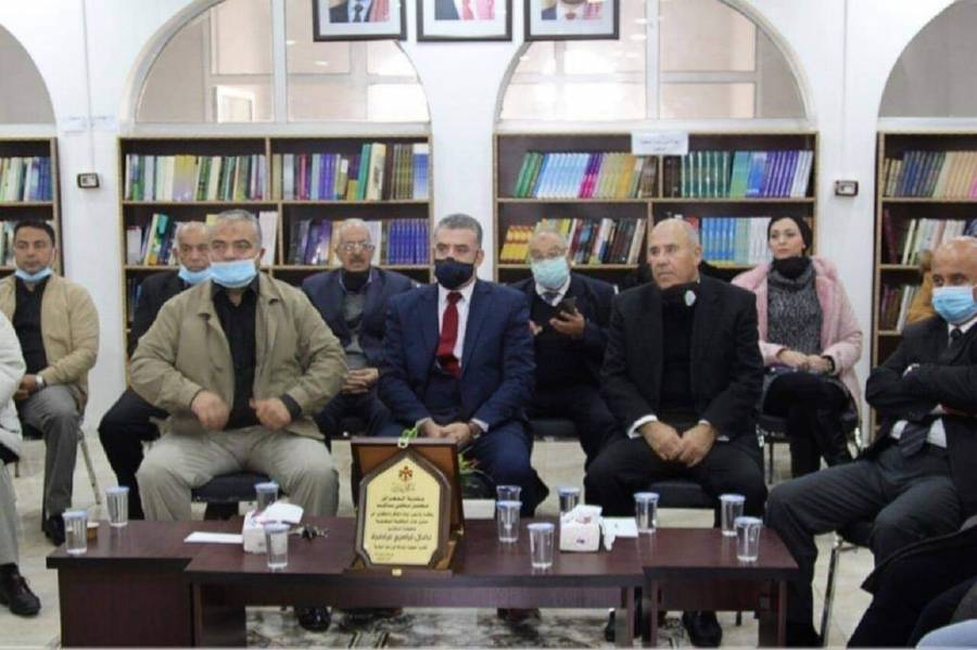 العياصرة يفتتح  المكتبة العامة في بلدية المعراض ضمن احتفالات مئوية الدولة الاردنية _ صور
