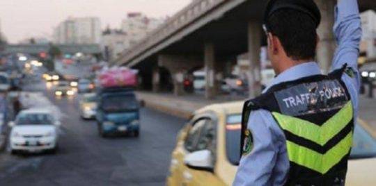 حجز 3 مركبات تم قيادتها بصورة استعراضية