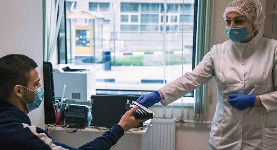 روسيا: 555 وفاة و 24715 إصابة جديدة بفيروس كورونا