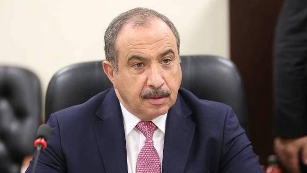 اللوزي وعربيات يبحثان تنظيم النقل السياحي