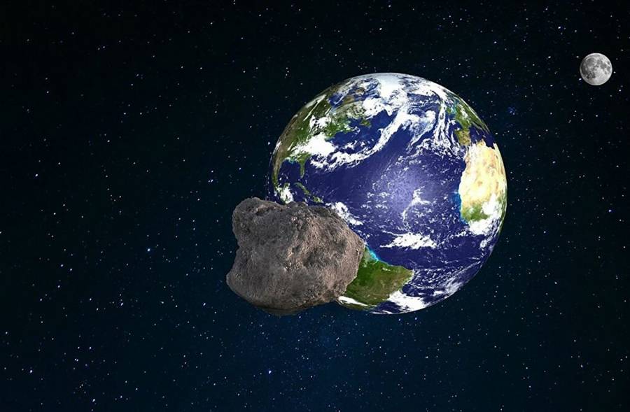 ناسا تحذر من نيزك خطير يقترب من الأرض